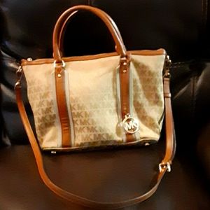 Michael Kors purse